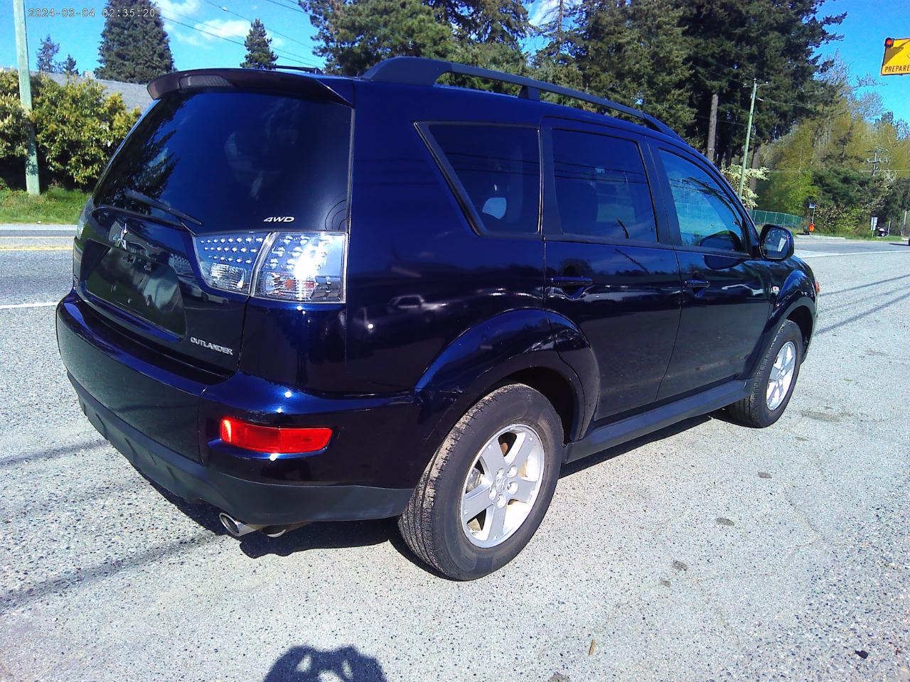 Mitsubishi Outlander ES 4WD 2010