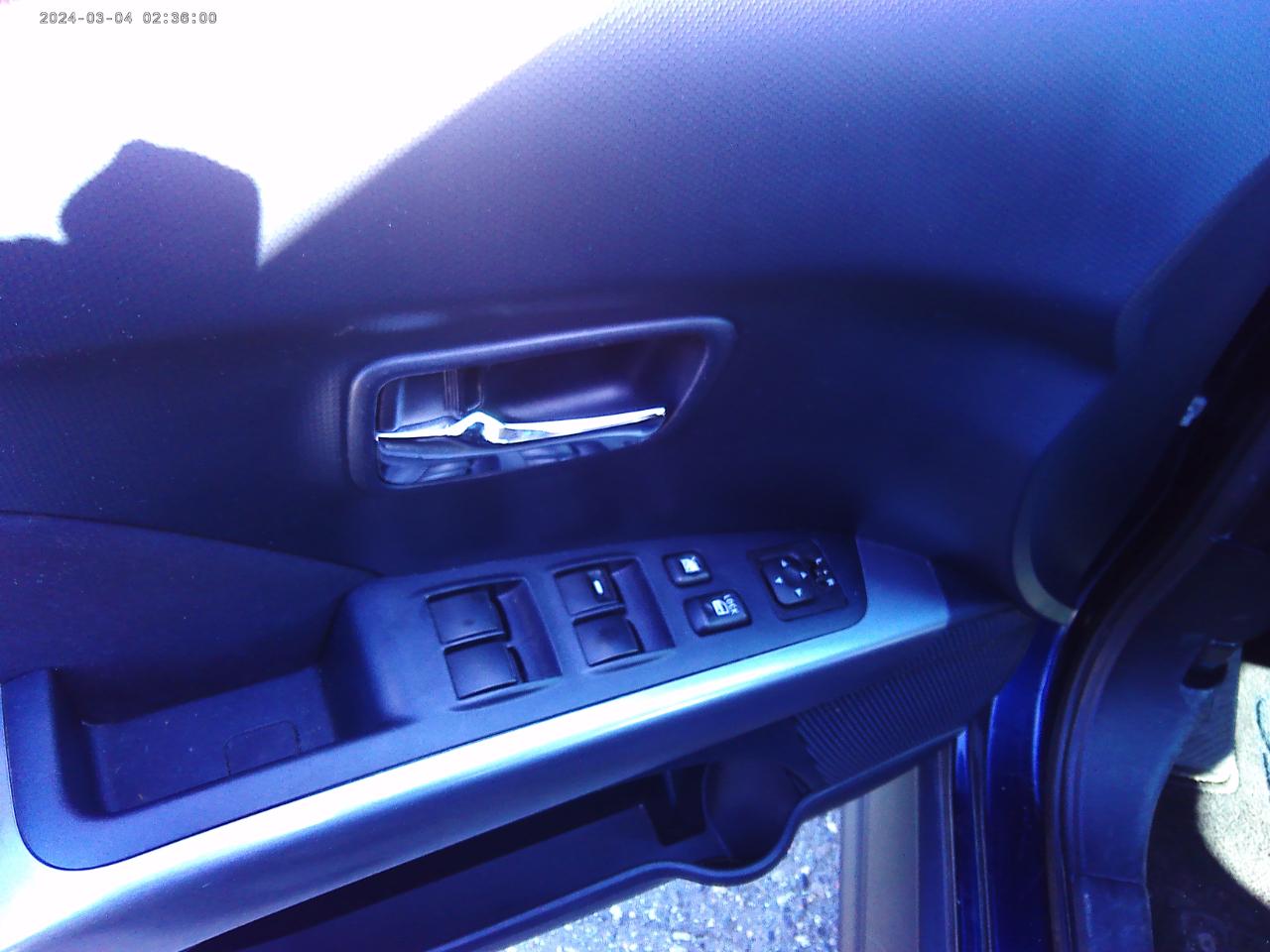 Mitsubishi Outlander ES 4WD 2010