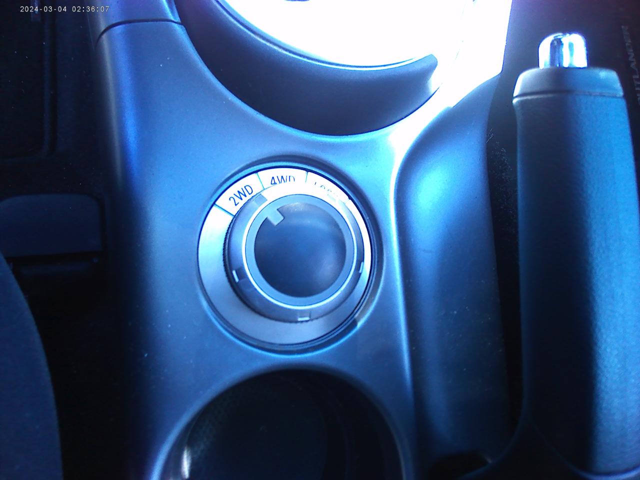 Mitsubishi Outlander ES 4WD 2010