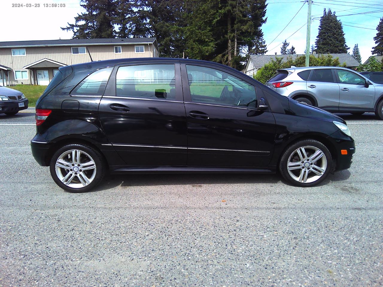 Mercedes-Benz B-Class B200 2011