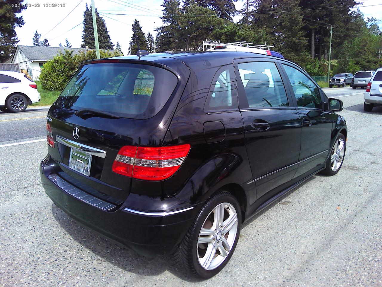 Mercedes-Benz B-Class B200 2011