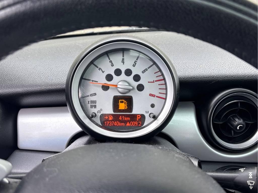 MINI Cooper  2008