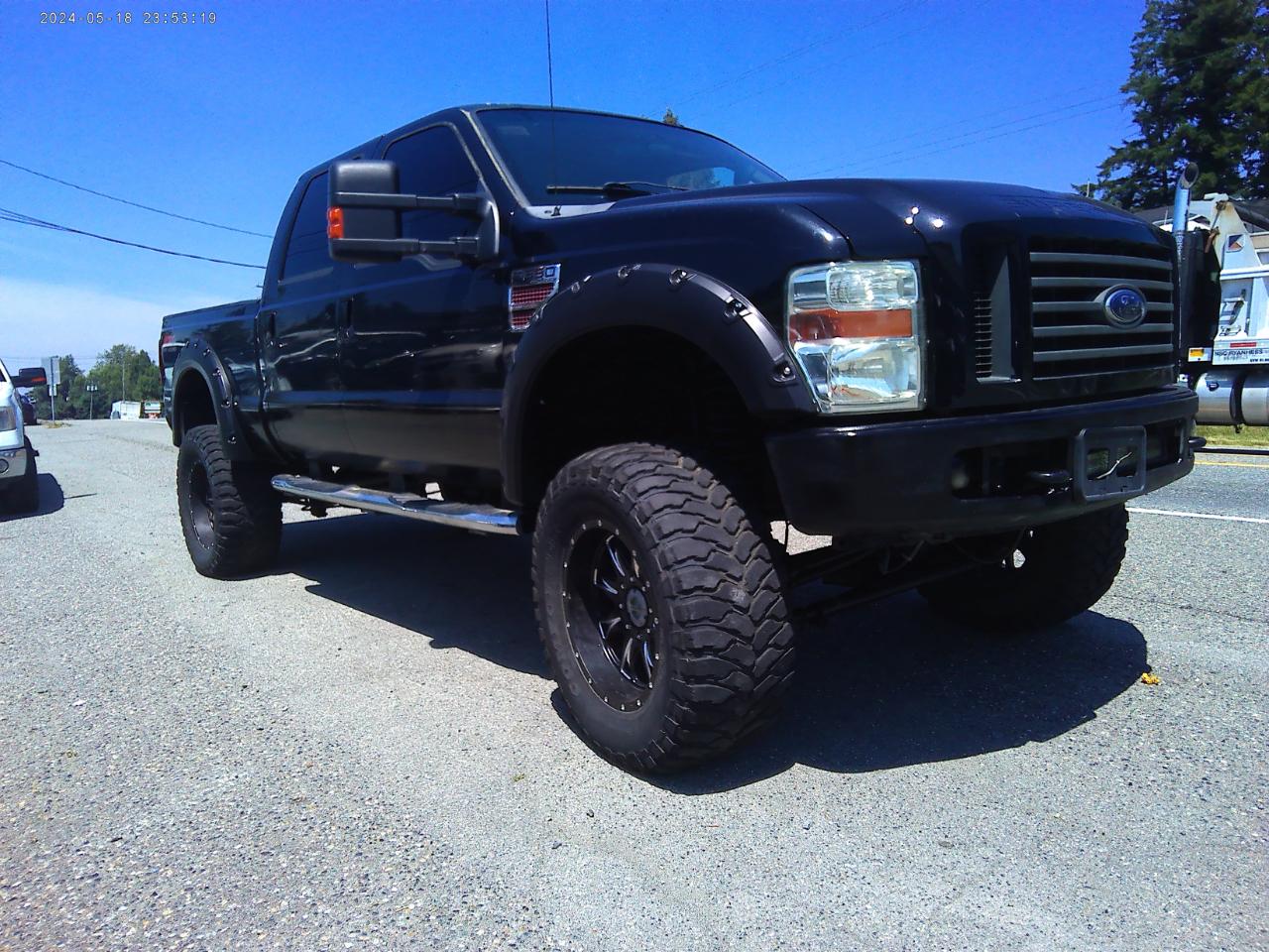 2008 Ford F-350 SD Lariat Crew Cab Long Bed 4WD