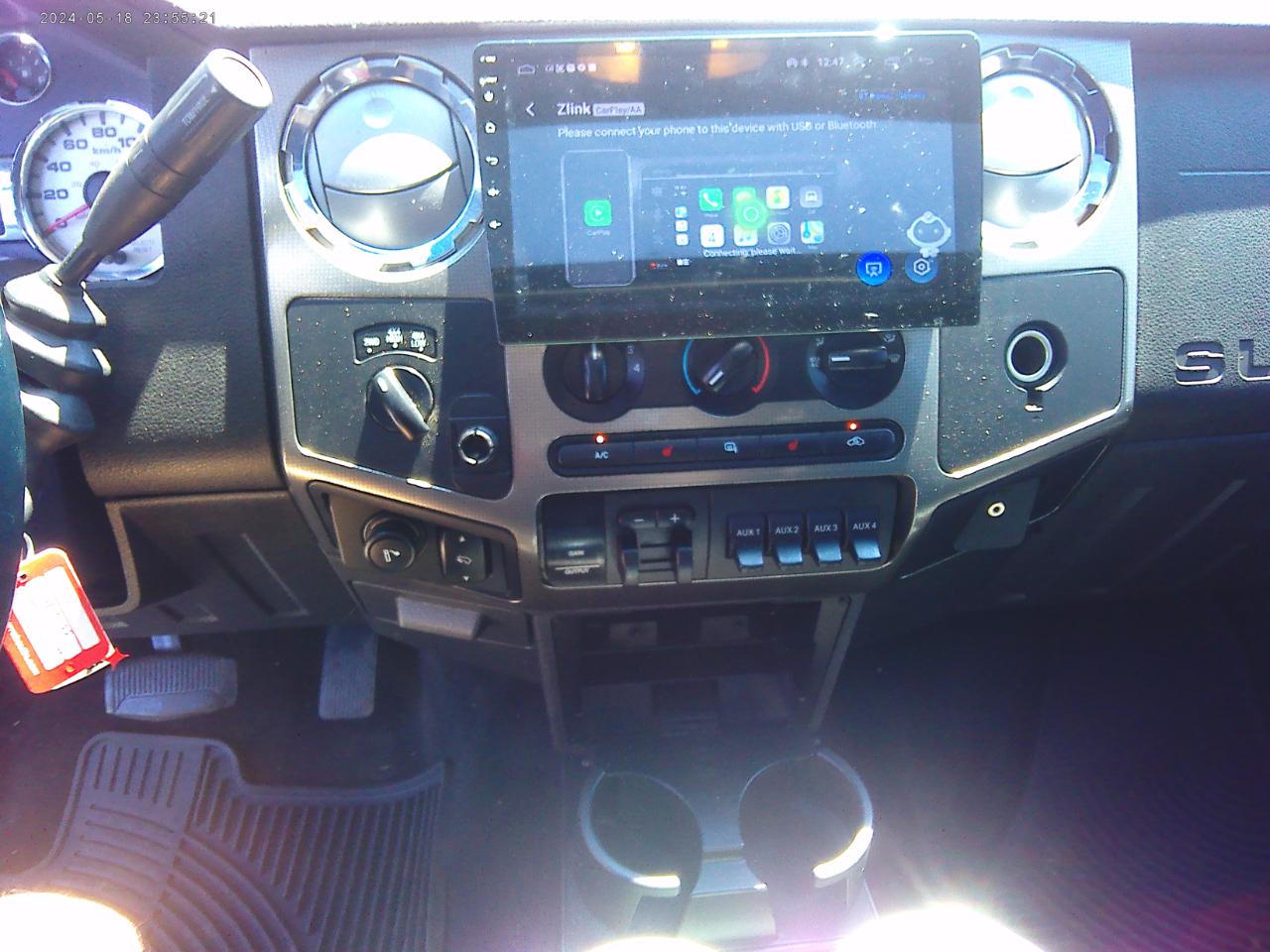 Ford F-350 SD Lariat Crew Cab Long Bed 4WD 2008