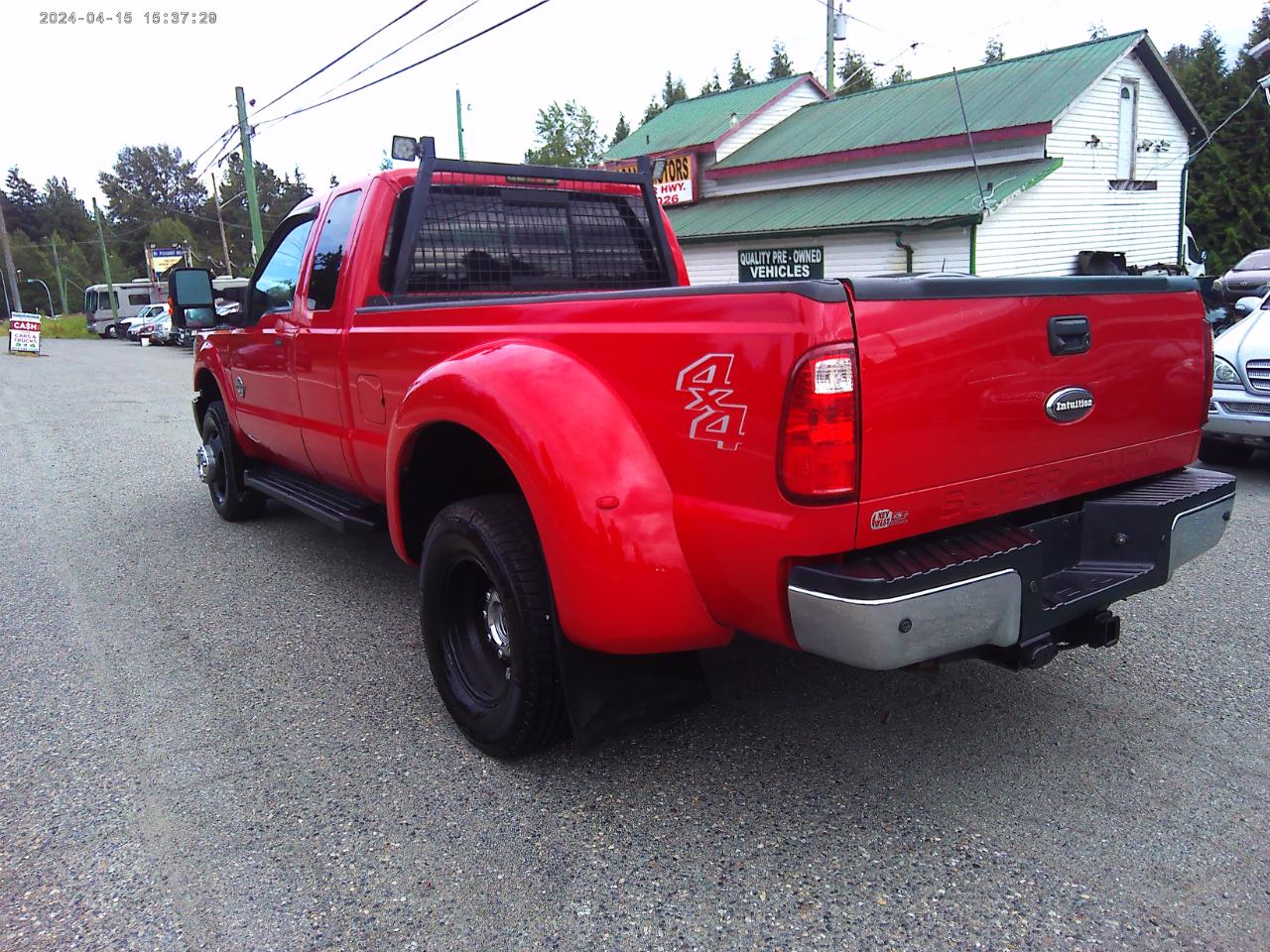 Ford F-350 SD Lariat SuperCab Long Bed DRW 4WD 2011