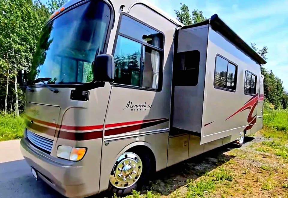 Ford Stripped Chassis Motorhome  2006