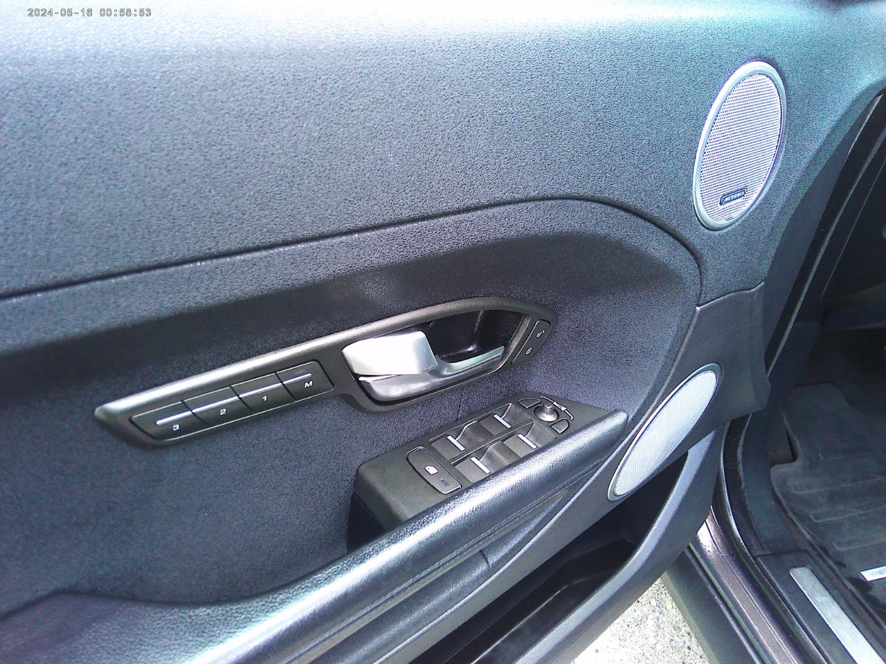 Land Rover Range Rover Evoque Pure Plus 5-Door 2013