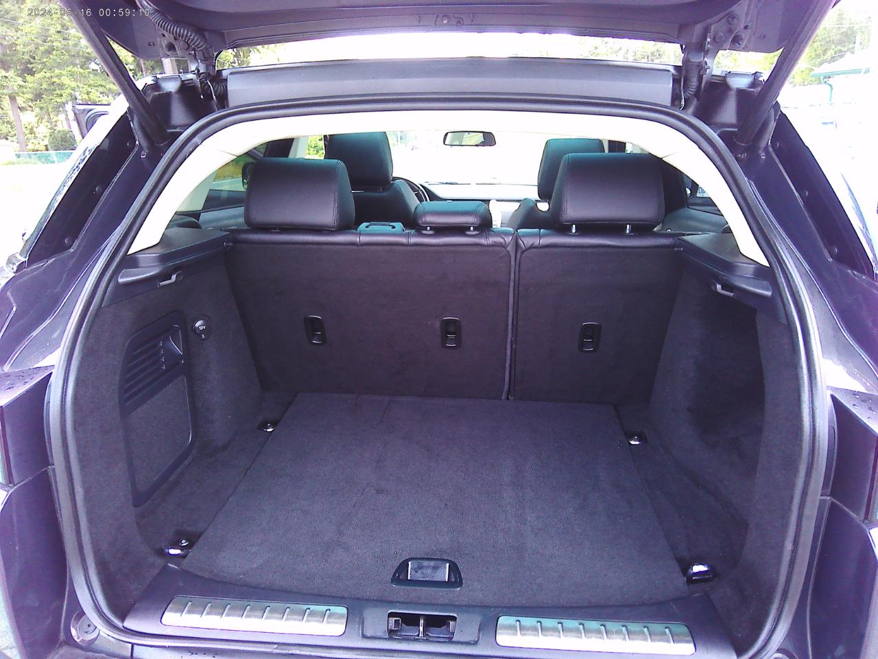 Land Rover Range Rover Evoque Pure Plus 5-Door 2013