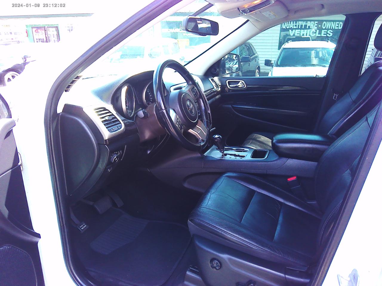Jeep Grand Cherokee Laredo 4WD 2013