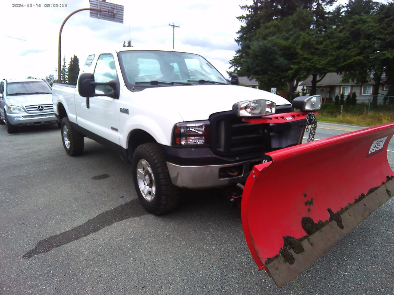 Ford F-350 SD XL SuperCab Long Bed 4WD 2005