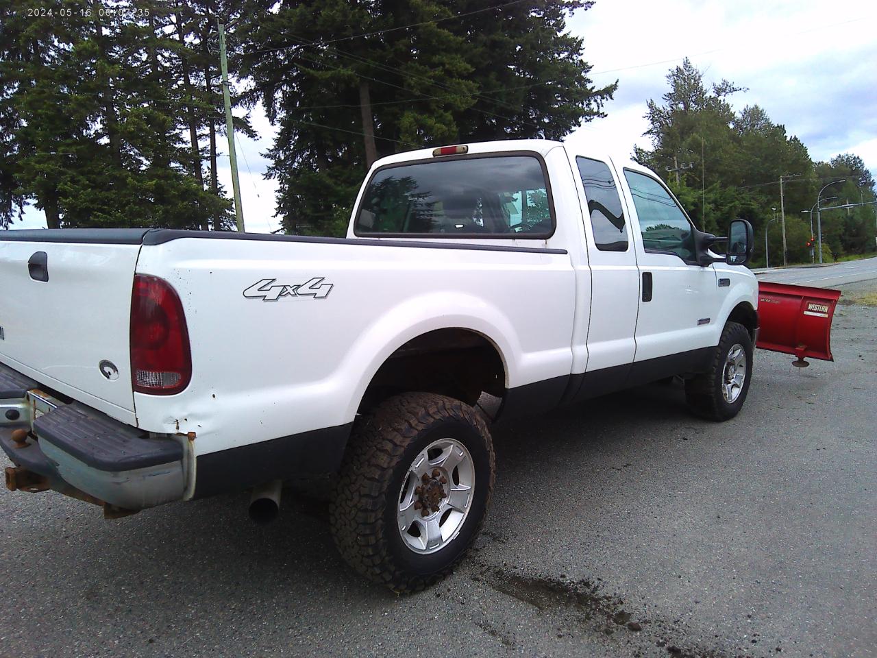 Ford F-350 SD XL SuperCab Long Bed 4WD 2005