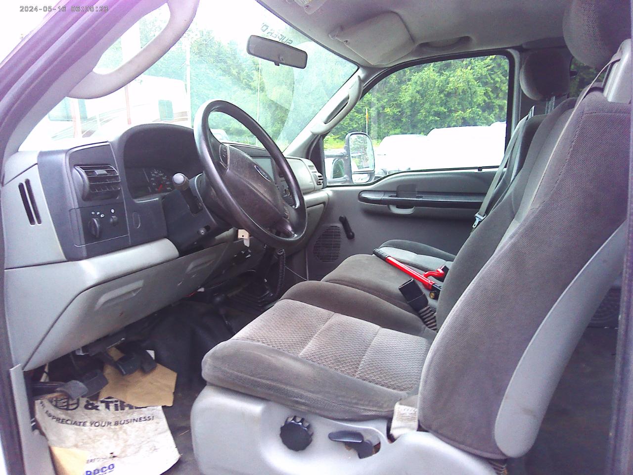 Ford F-350 SD XL SuperCab Long Bed 4WD 2005
