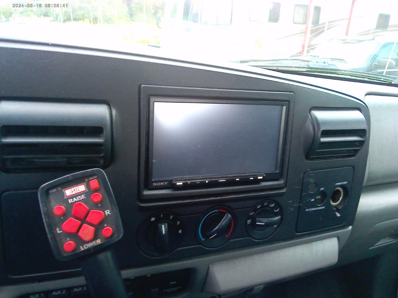 Ford F-350 SD XL SuperCab Long Bed 4WD 2005