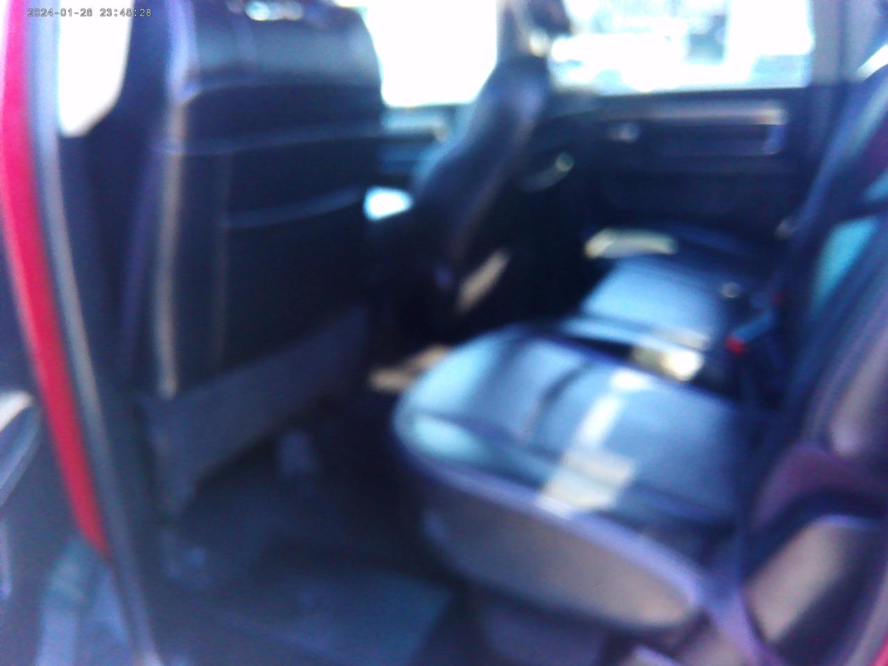 RAM 1500 Laramie Crew Cab SWB 4WD 2013
