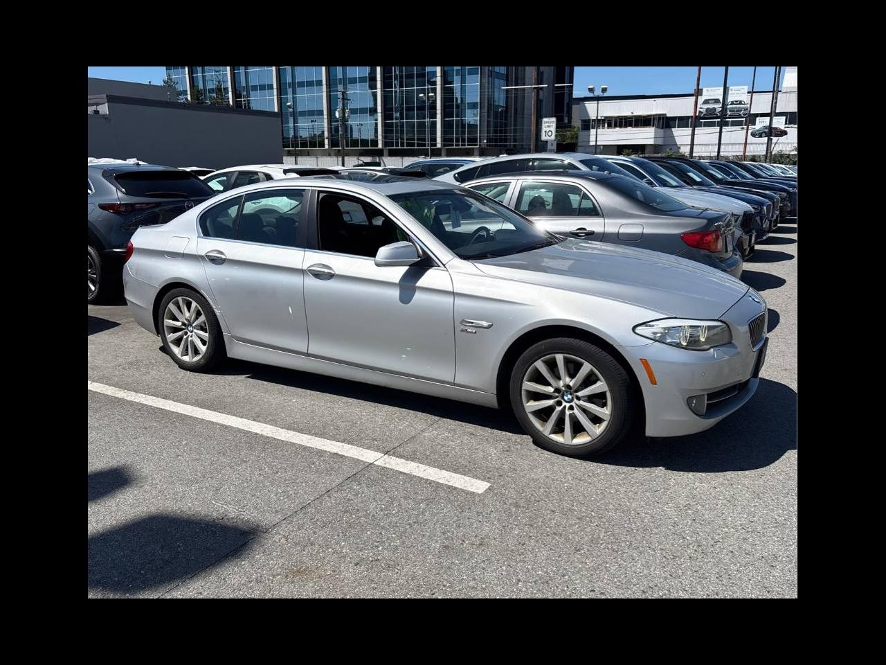 BMW 5-Series  2012