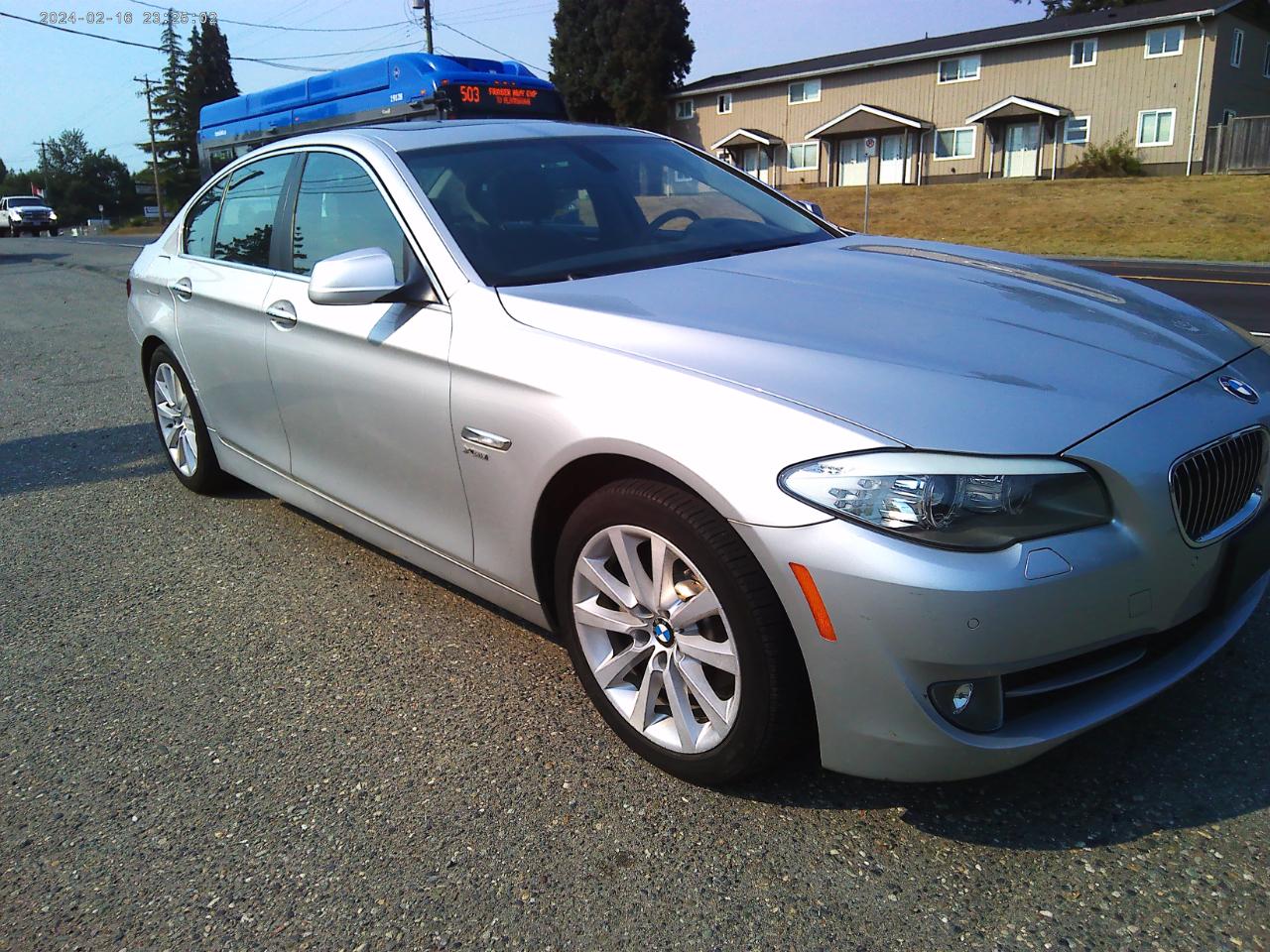2012 BMW 5-Series 528i xDrive AWD Sedan