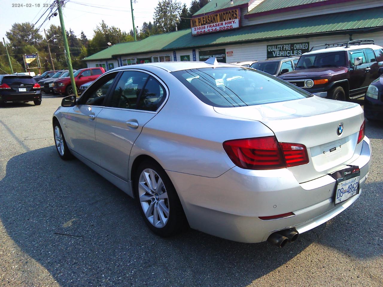 BMW 5-Series  2012