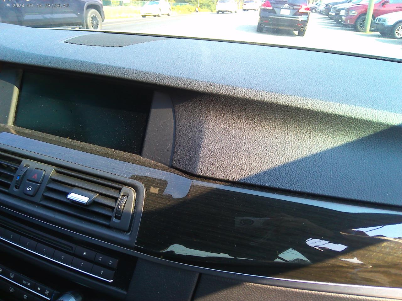 BMW 5-Series  2012