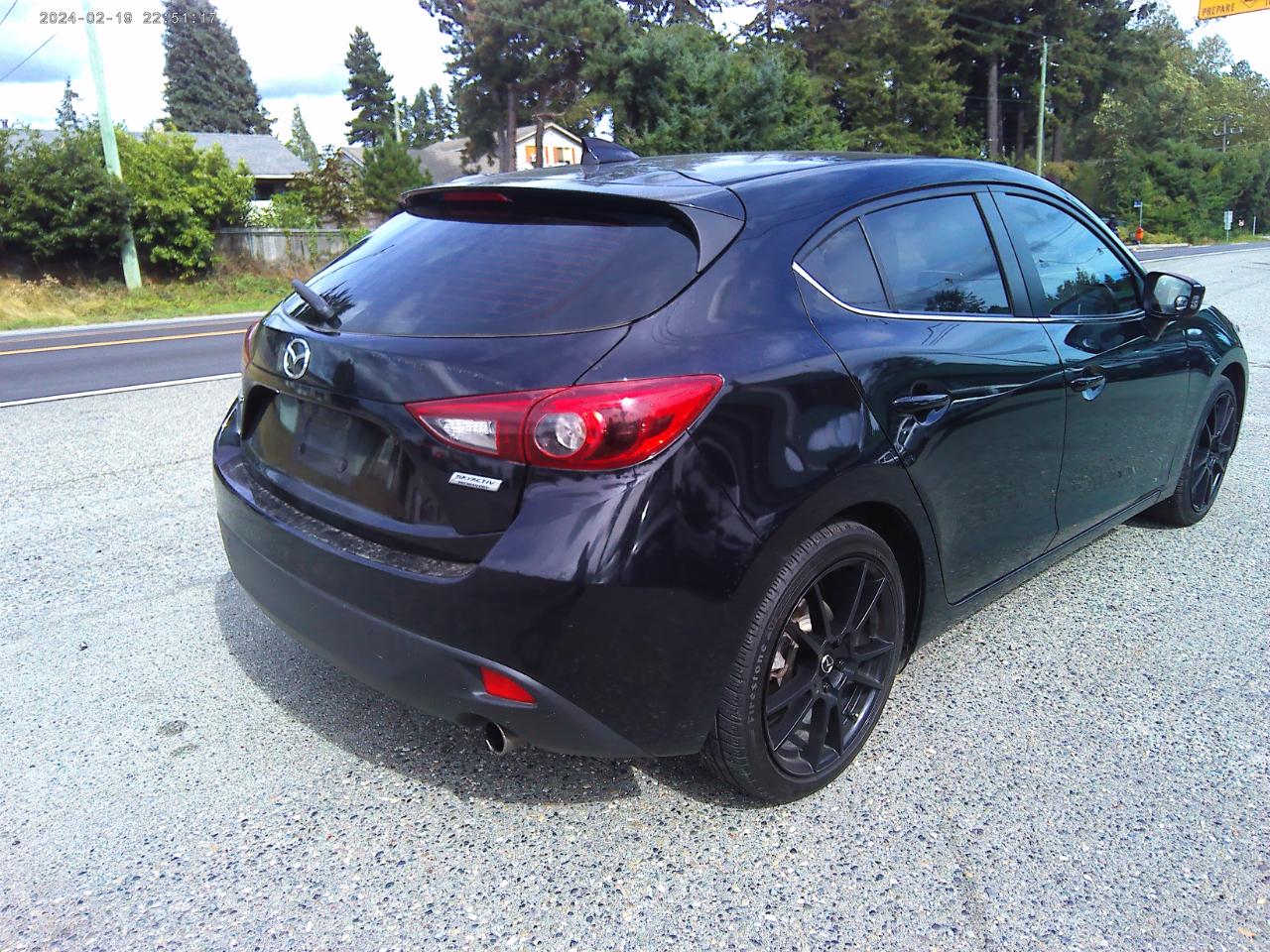 Mazda MAZDA3  2016