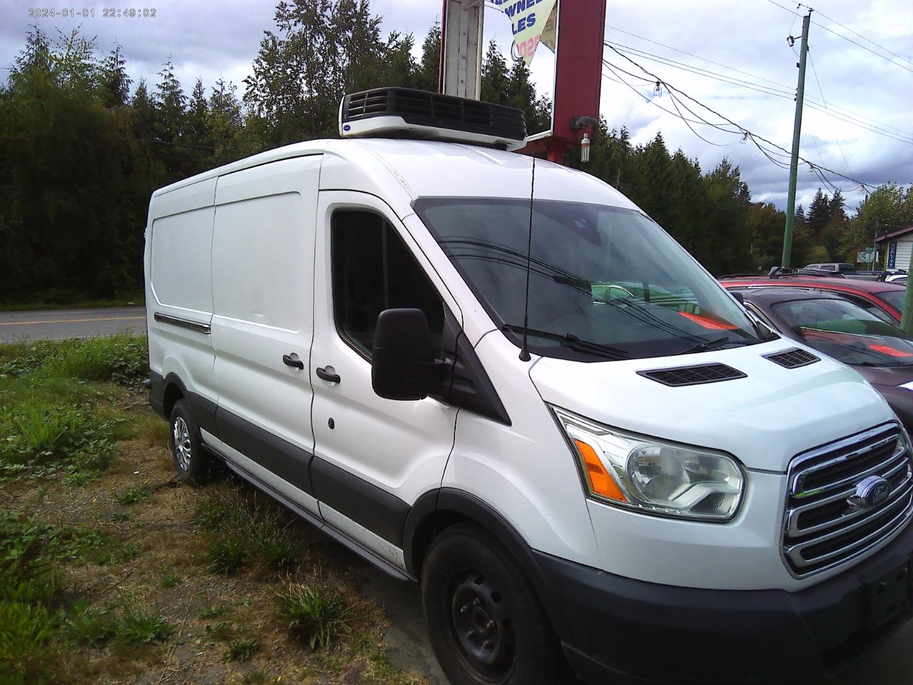 Ford Transit 250 Van High Roof w/Sliding Pass. 148-in. WB 2015