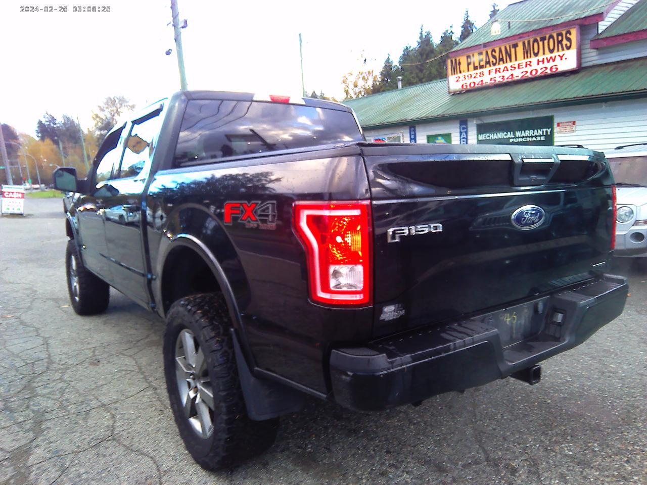 Ford F-150 XLT SuperCrew 5.5-ft. Bed 4WD 2015