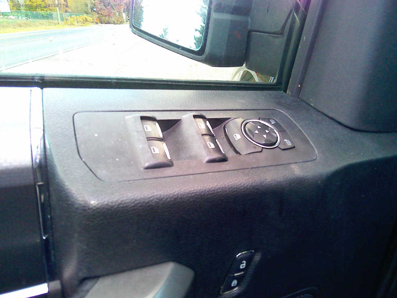 Ford F-150 XLT SuperCrew 5.5-ft. Bed 4WD 2015