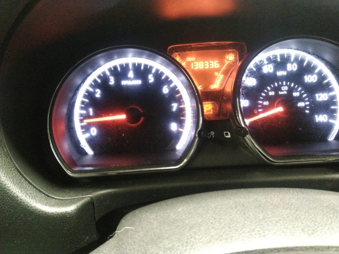 Nissan Versa Note S Plus 2014