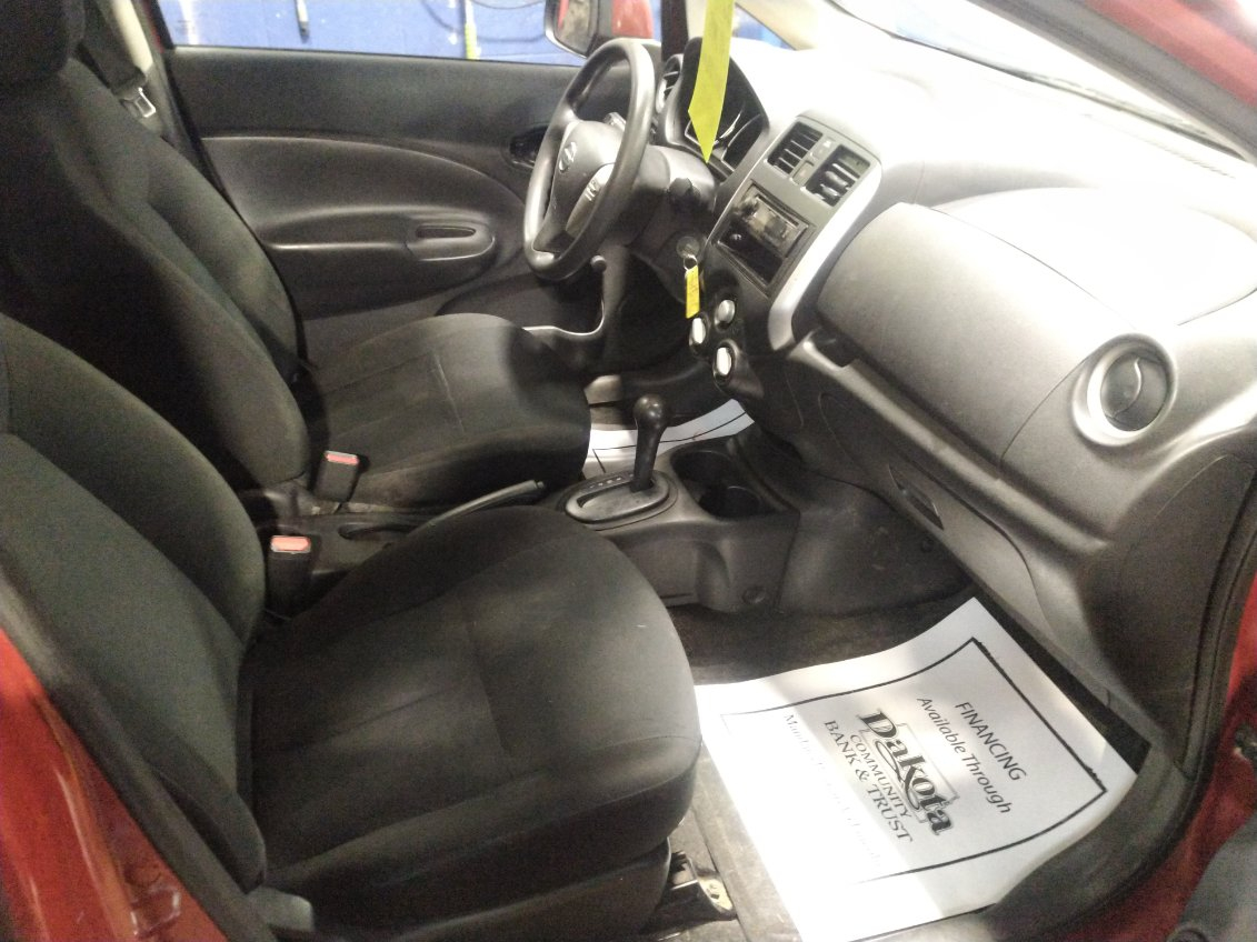 Nissan Versa Note S Plus 2014