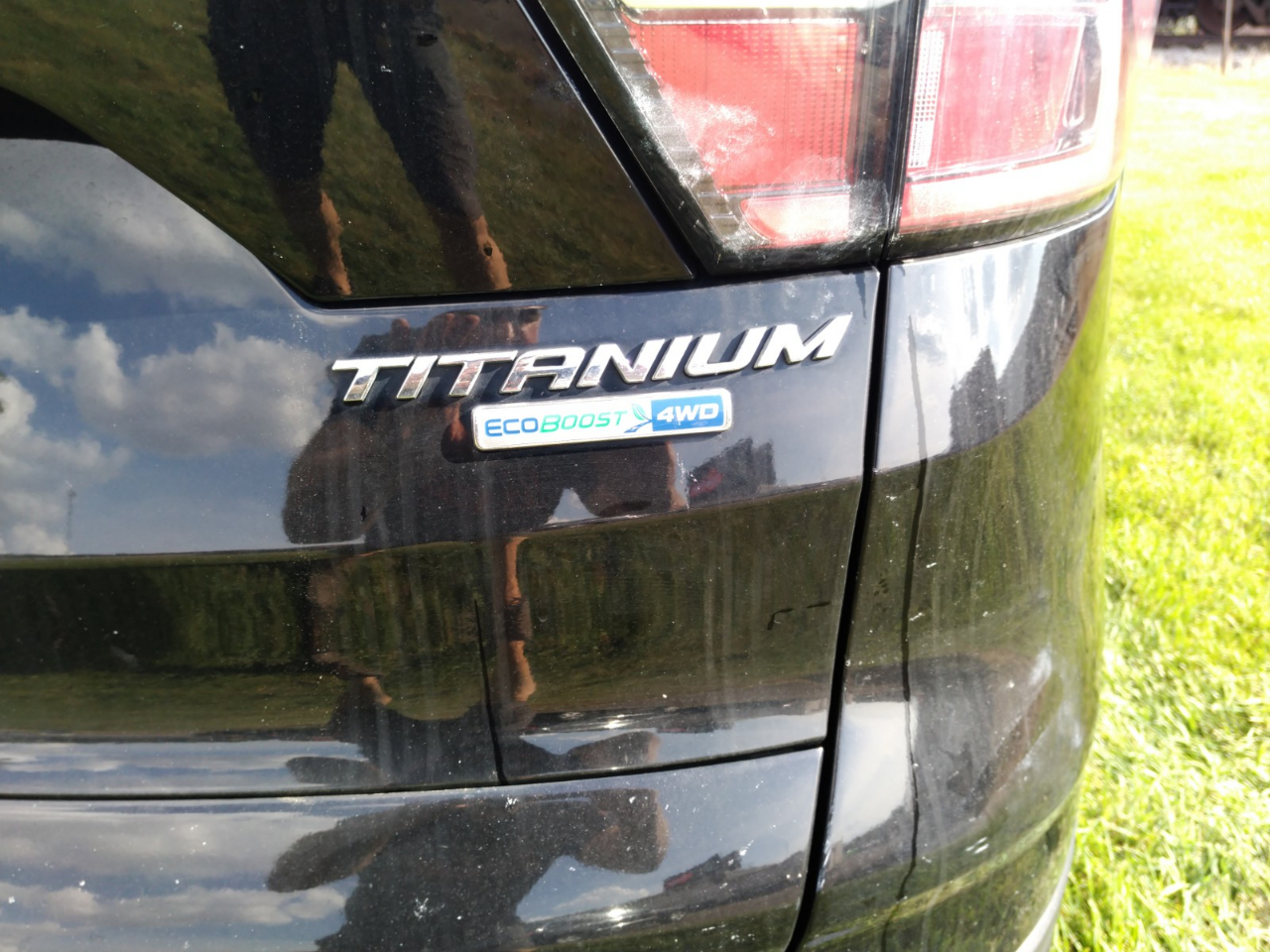 Ford Escape Titanium 4WD 2017 Ford Escape Titanium 4WD 2017