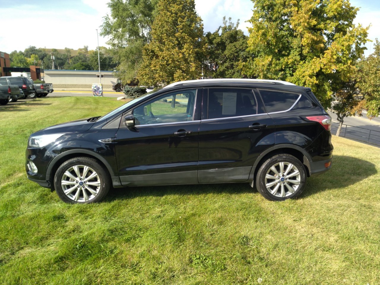 Ford Escape Titanium 4WD 2017 Ford Escape Titanium 4WD 2017