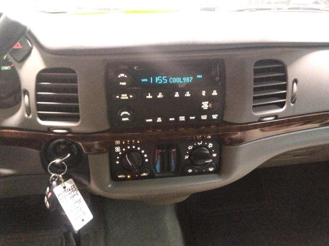 Chevrolet Impala 4dr Sdn 2005