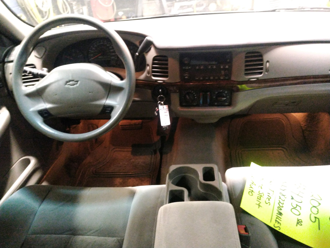 Chevrolet Impala 4dr Sdn 2005