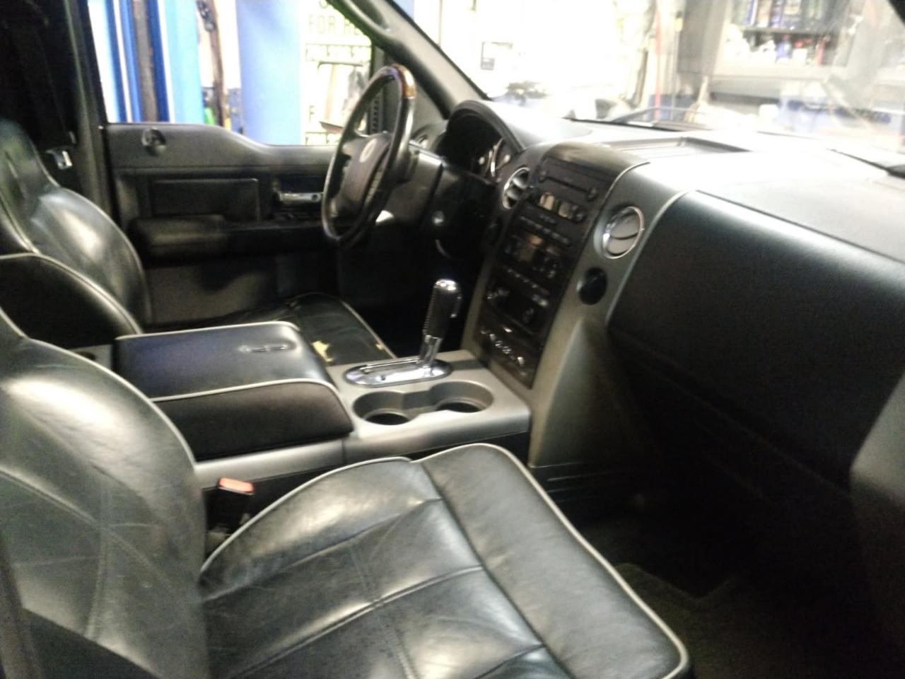 Lincoln Mark LT 4WD 2007