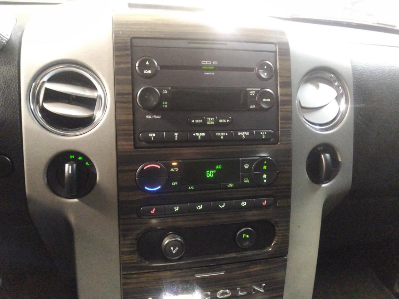 Lincoln Mark LT 4WD 2007