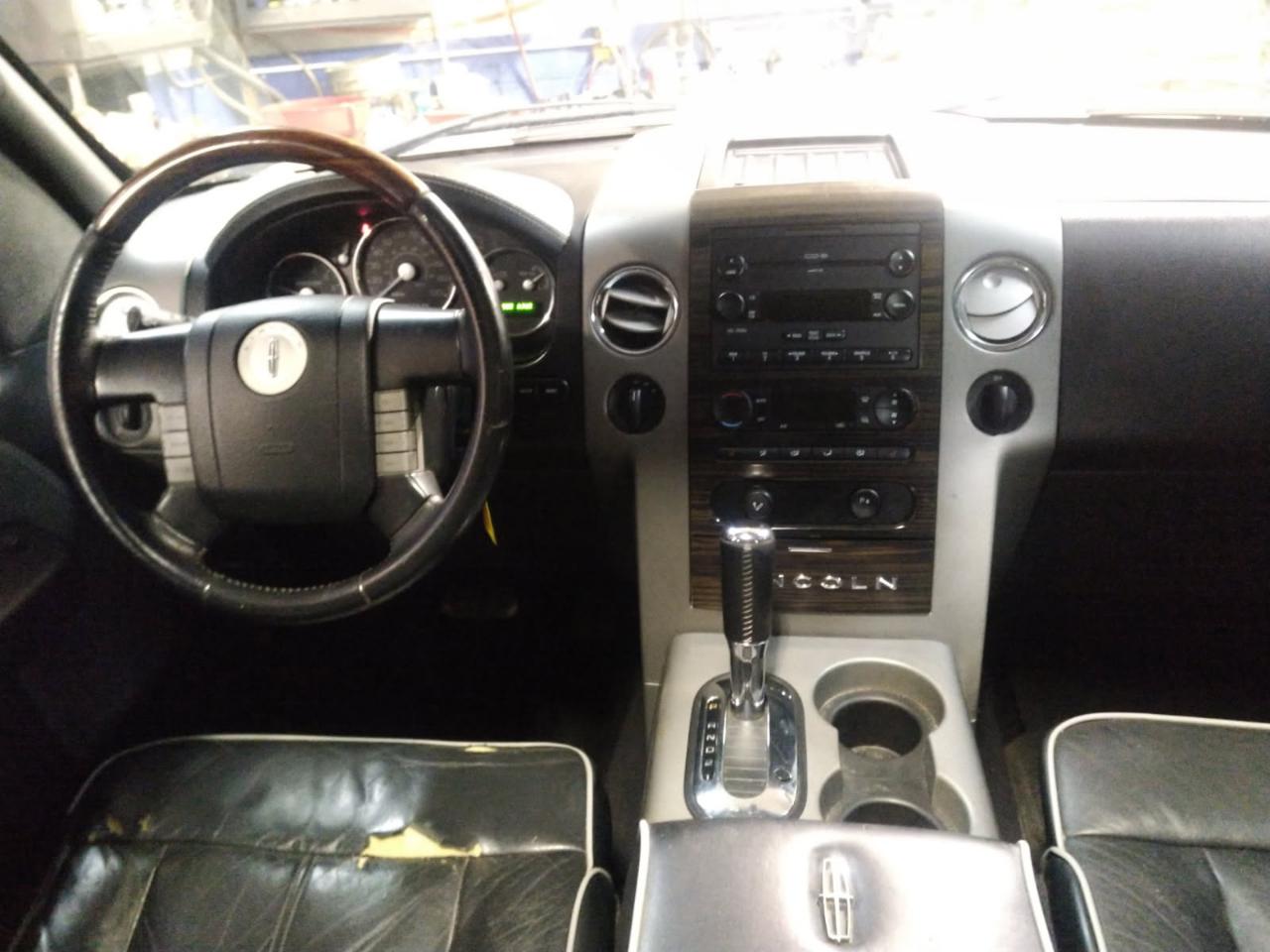 Lincoln Mark LT 4WD 2007