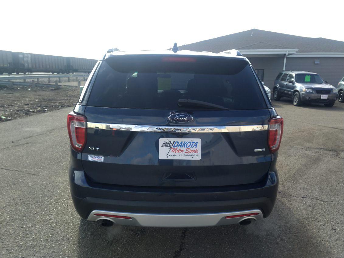 Ford Explorer XLT 4WD 2017