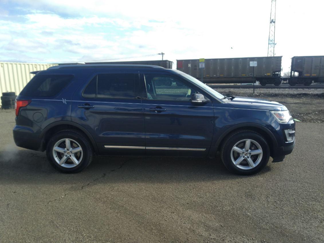 Ford Explorer XLT 4WD 2017