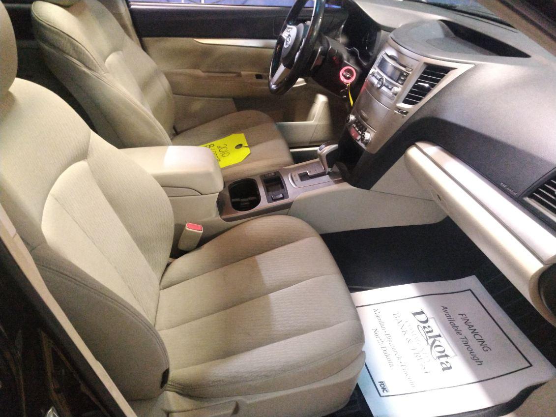 Subaru Outback 2.5i Premium 2010