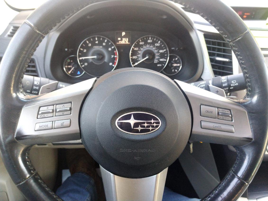 Subaru Outback 2.5i Premium 2010