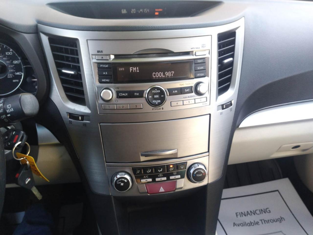 Subaru Outback 2.5i Premium 2010