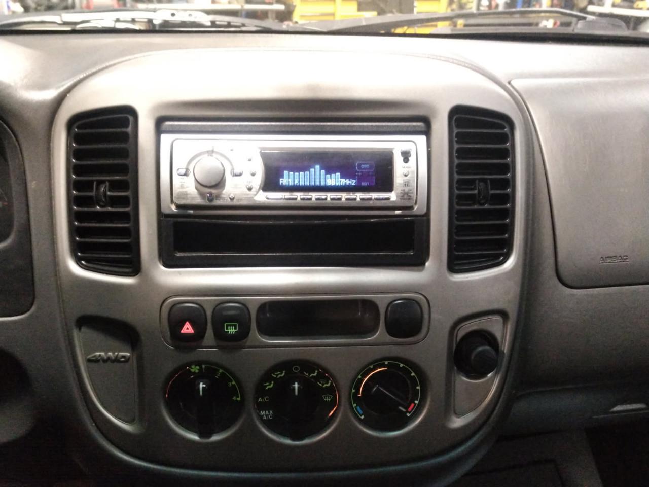 Ford Escape XLT 4WD 2005