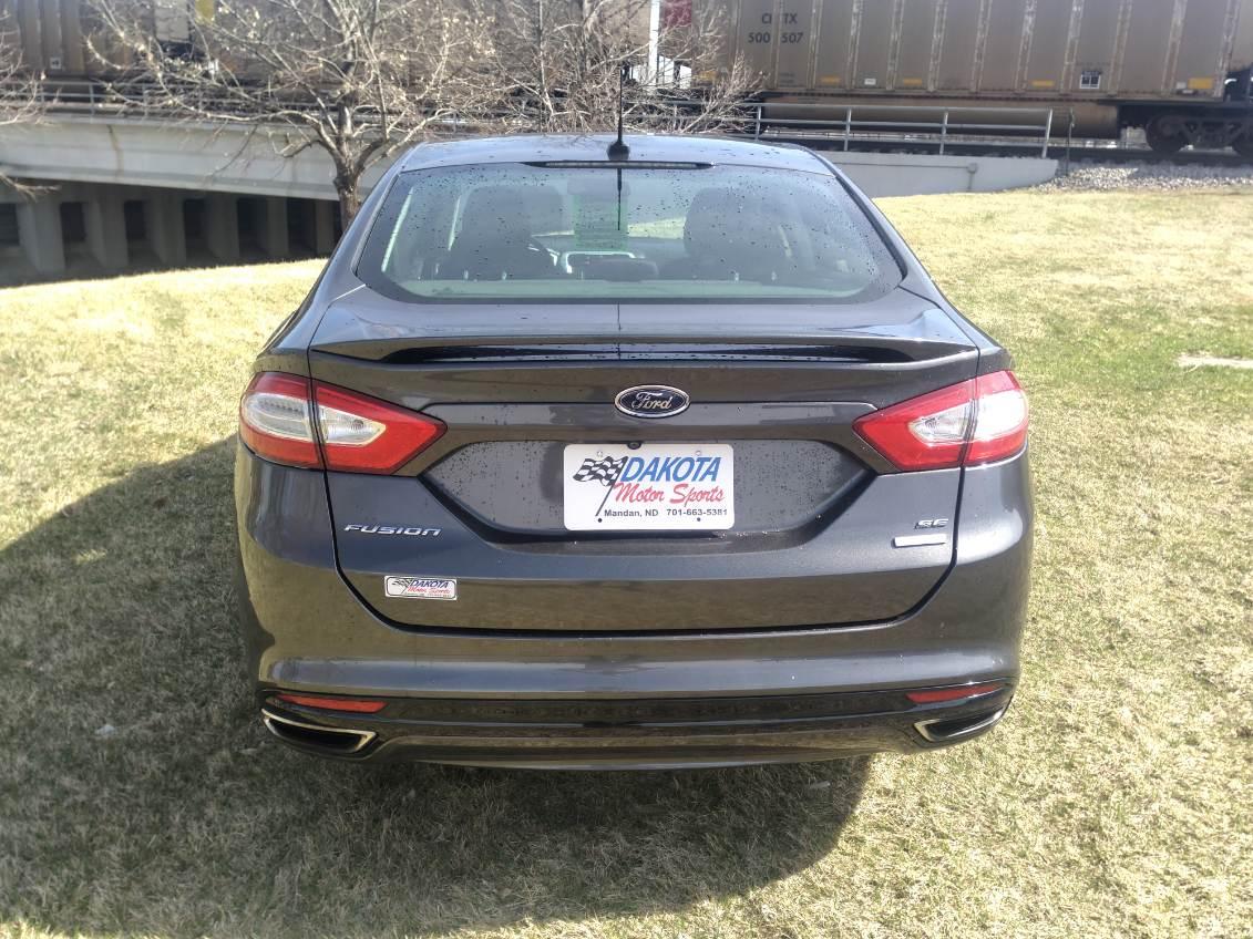 Ford Fusion SE AWD 2016