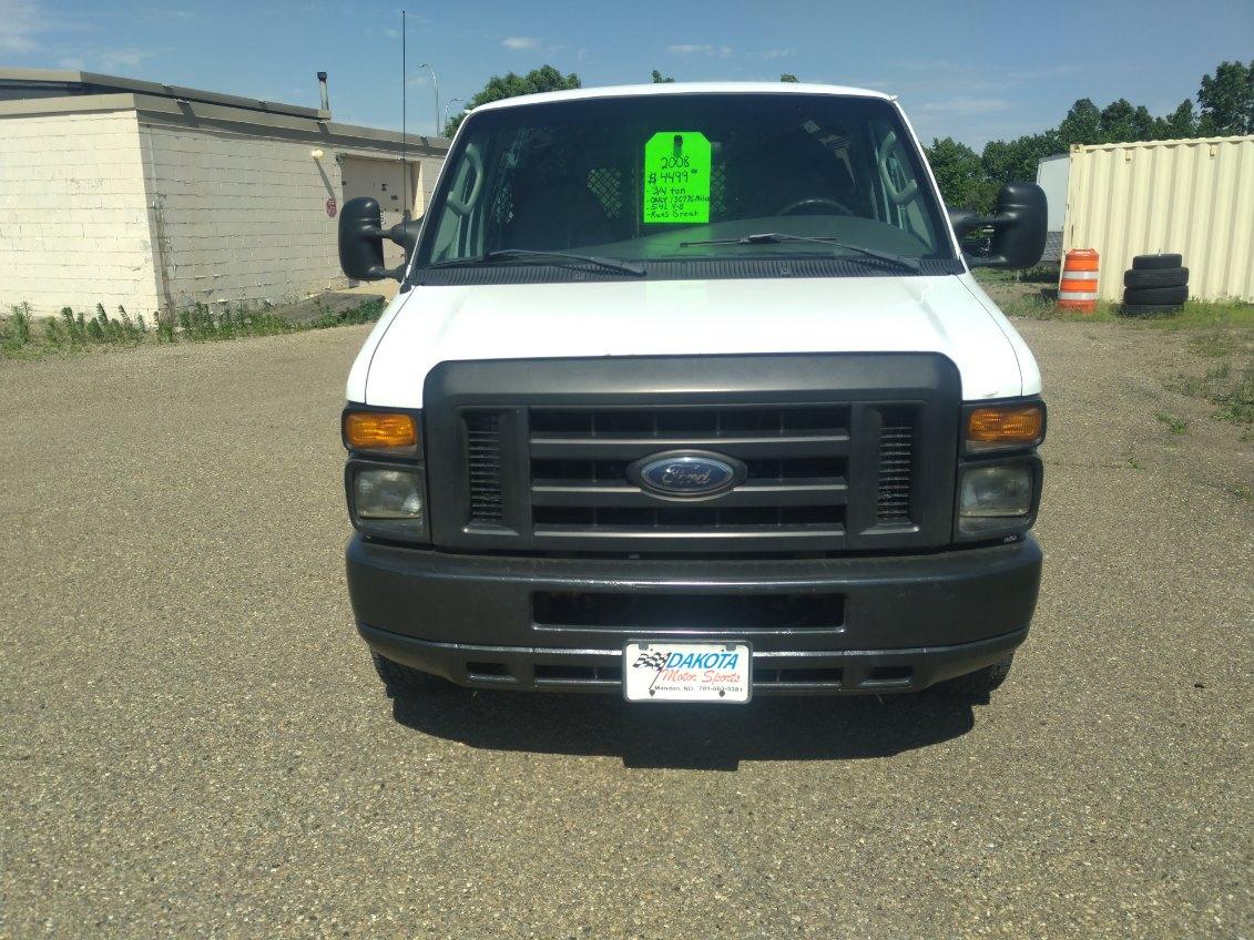 Ford Econoline E-250 2008