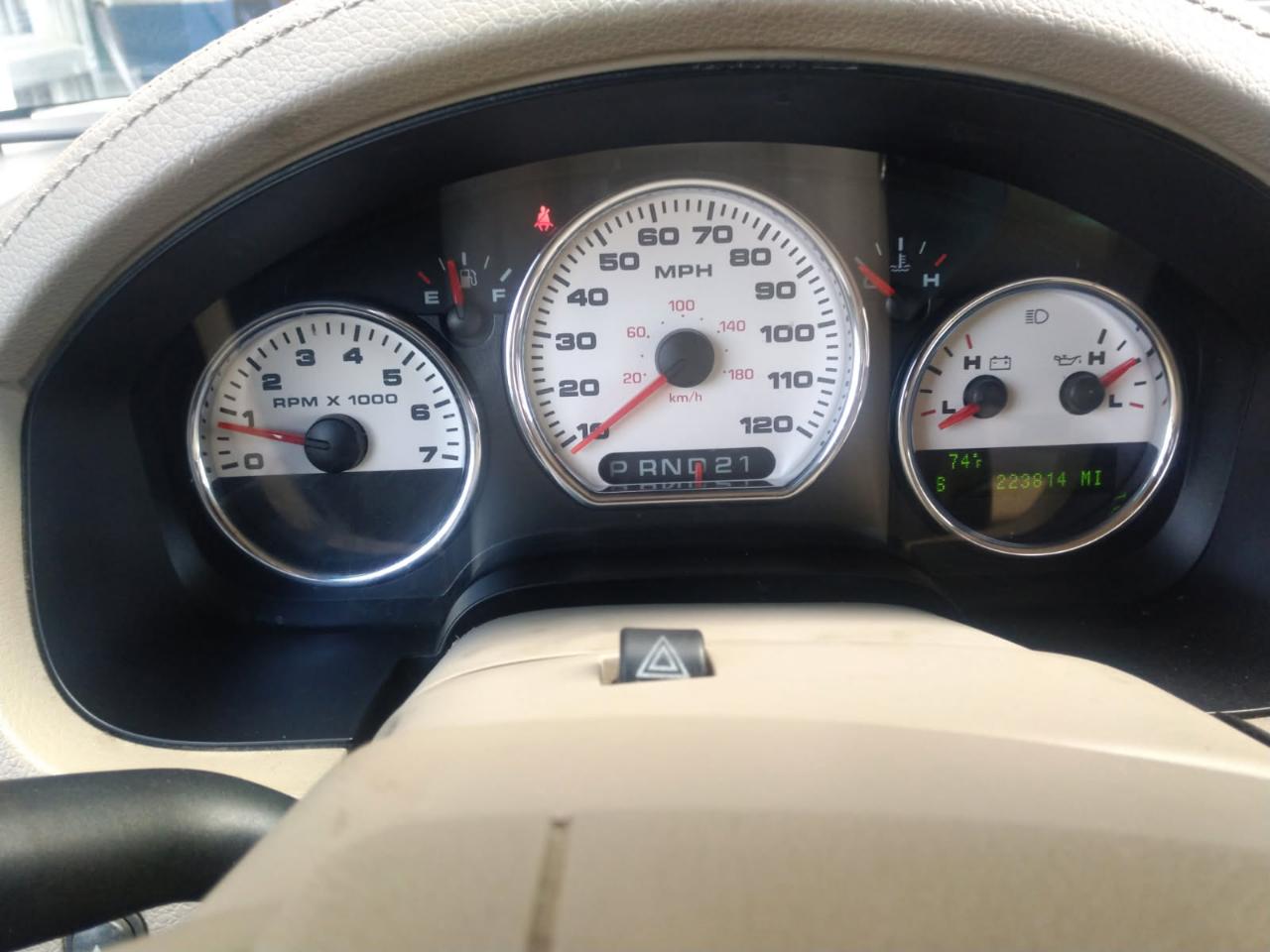 Ford F-150 Lariat SuperCrew 4WD 2004