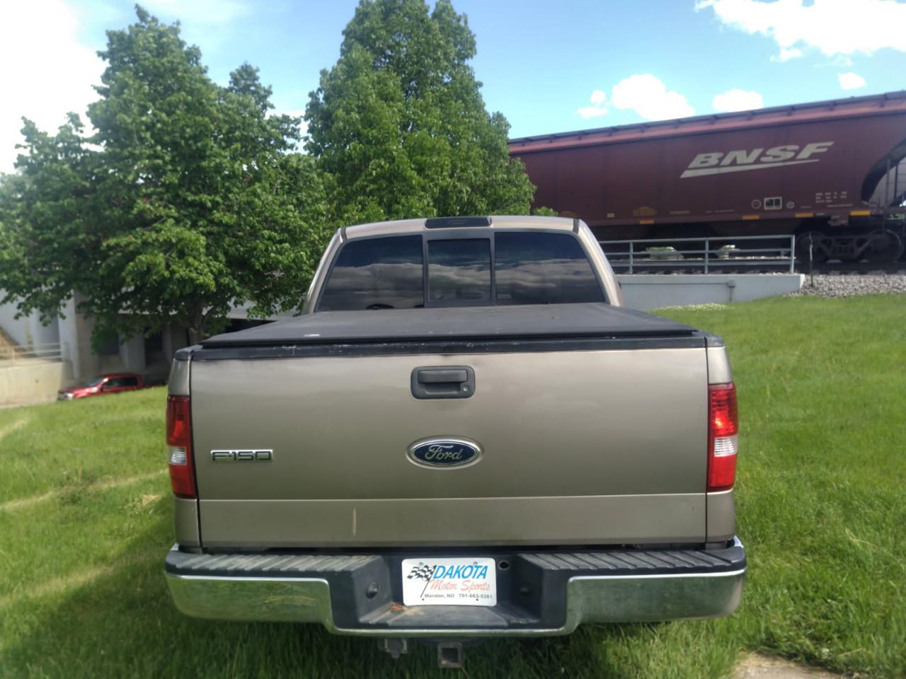 Ford F-150 Lariat SuperCrew 4WD 2004