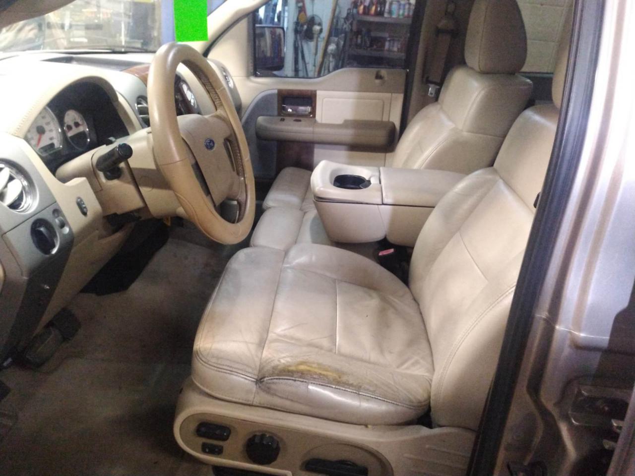 Ford F-150 Lariat SuperCrew 4WD 2004