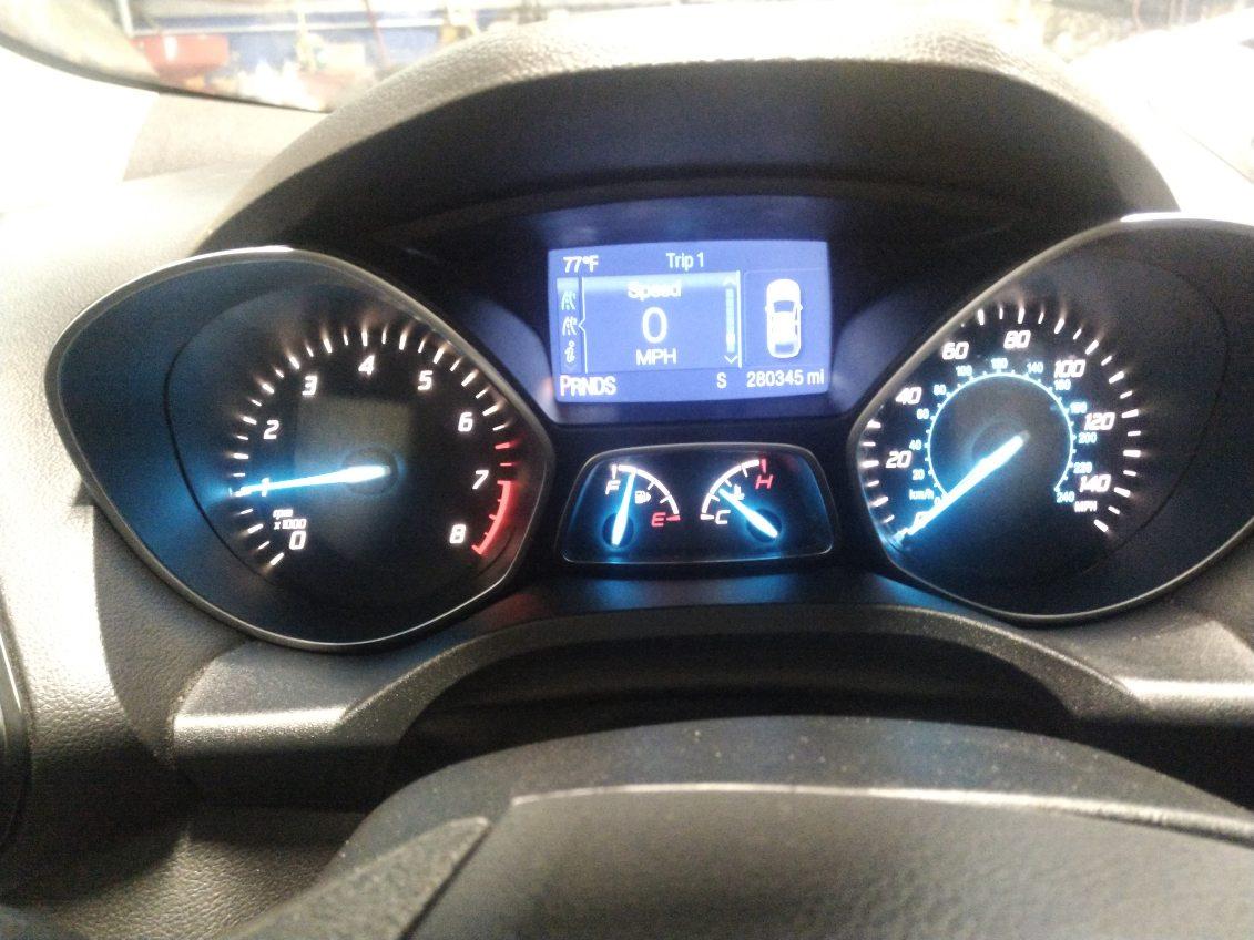 Ford Escape S FWD 2014