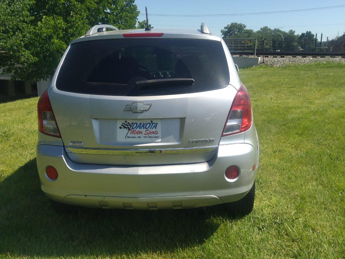Chevrolet Captiva Sport 1LT FWD 2013