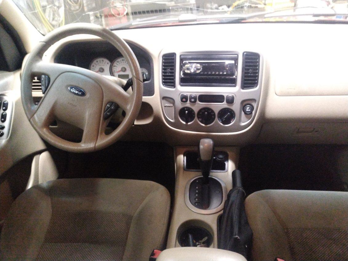 Ford Escape XLT 4WD Sport 2007