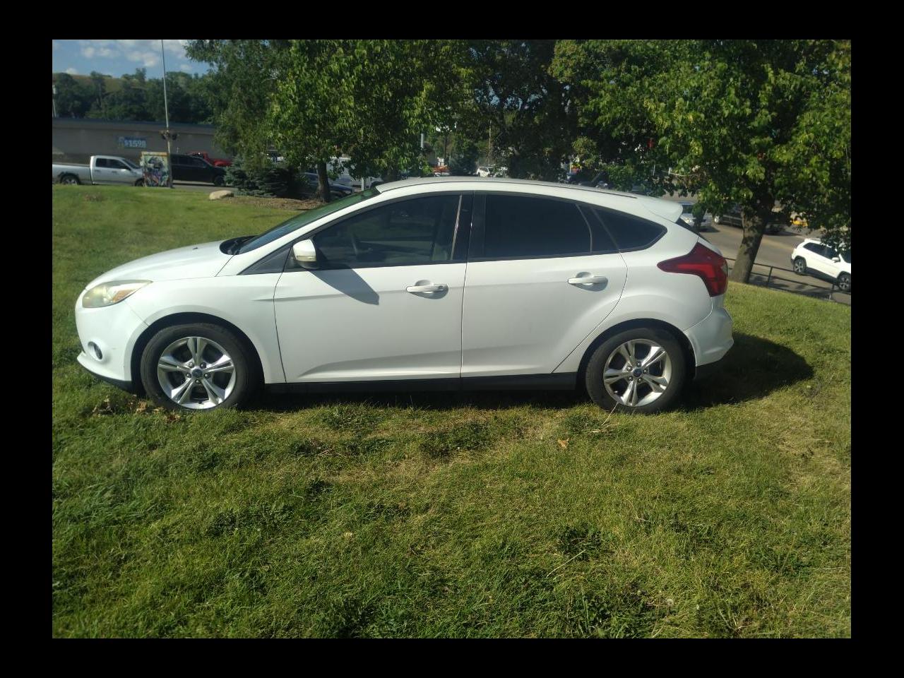 Ford Focus SE Hatch 2013